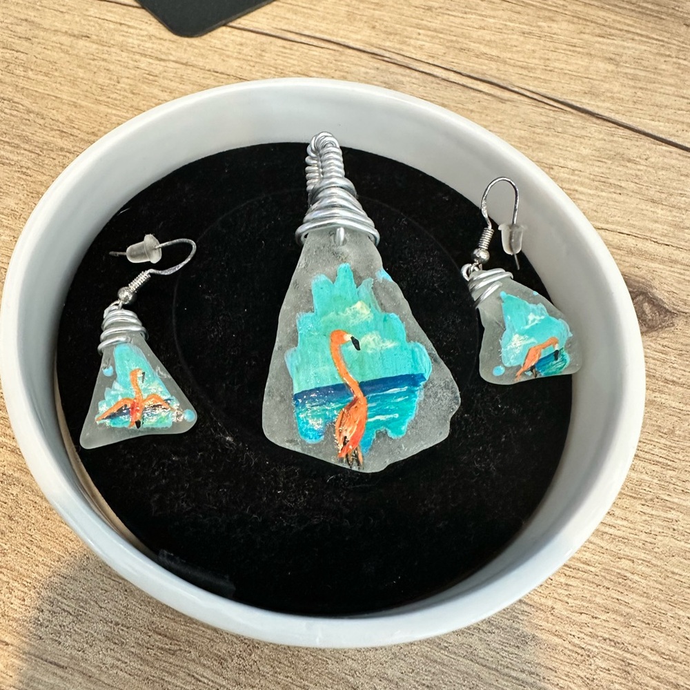 Handcrafted Sea Glass Jewelry Set made in Aruba with Flamingo Design